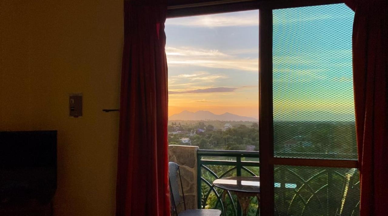 Mc Mountain Home Tagaytay City Extérieur photo